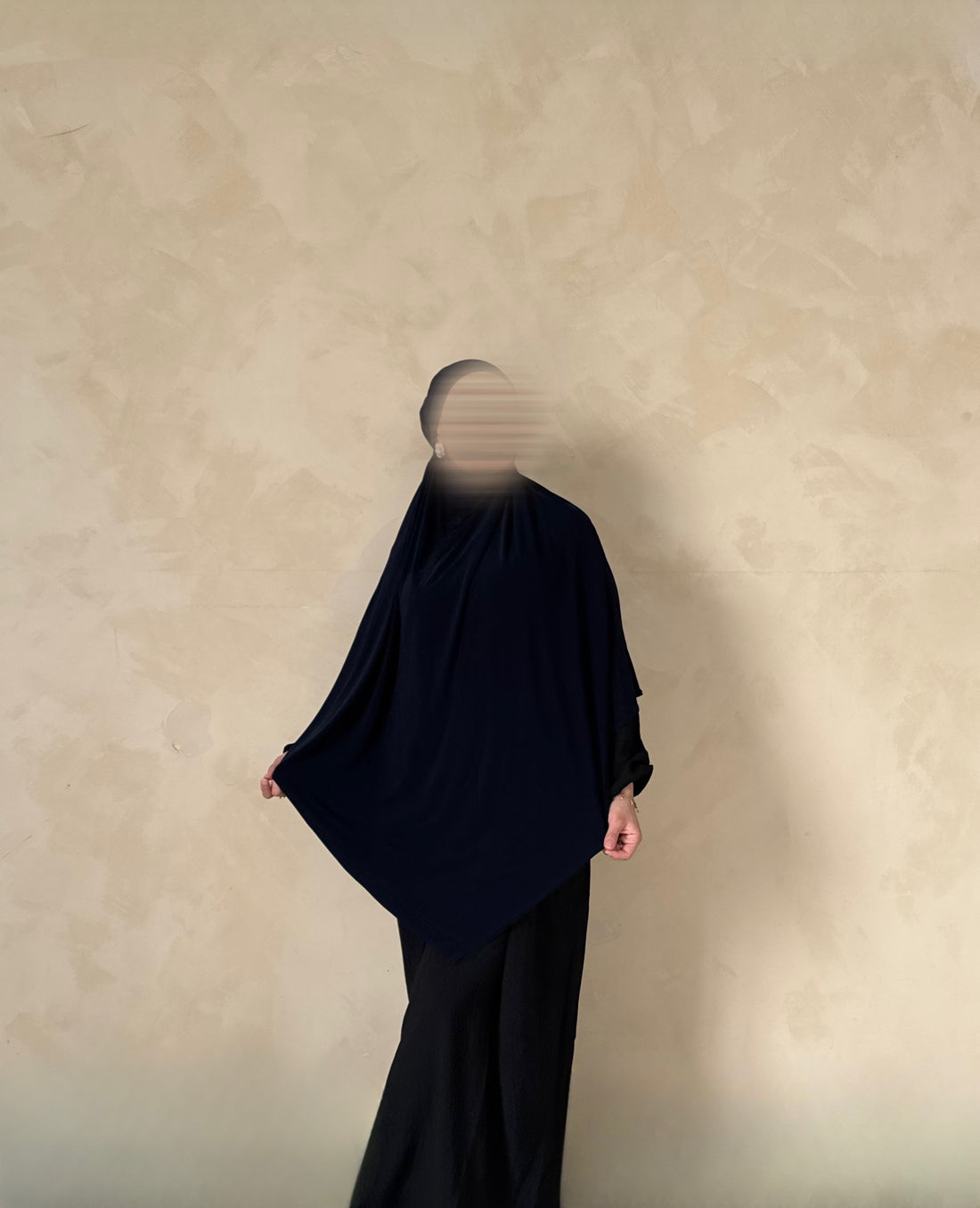 onyx khimar (jersey)