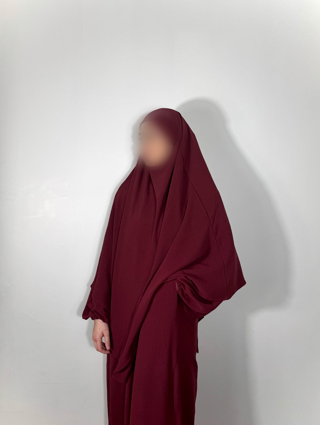 maroon abaya (cey)