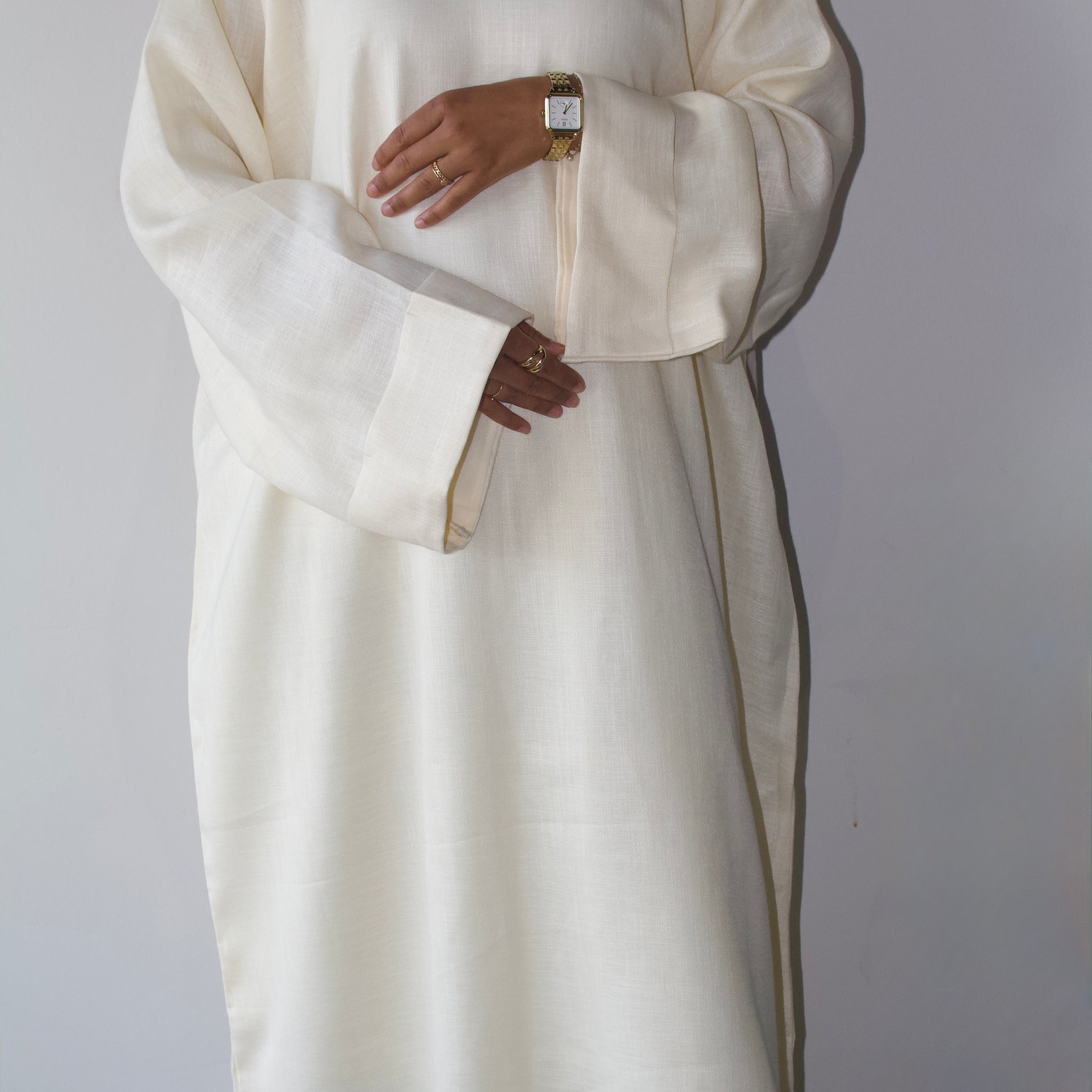 cream oversized linen abaya